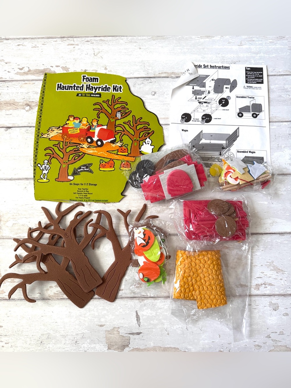 Foam Haunted Hayride Kit Halloween Decoration Craft Open but Complete
